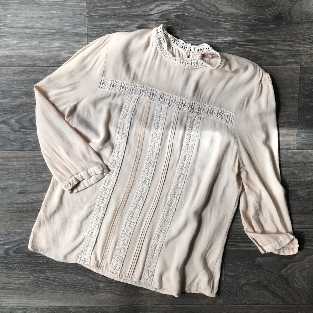 Crocheted Blouse - Picture 2 of 3